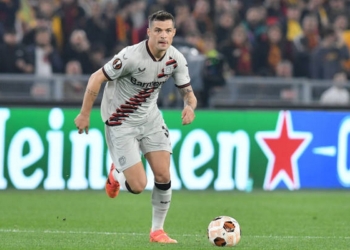 Xhaka Azione Roma-Bayer Leverkusen 02052024