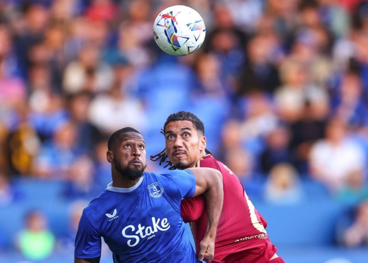 Smalling Azione Everton-Roma 10082024