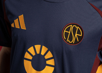 Terza Maglia As Roma (1)