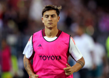 Dybala Riscaldamento Cagliari-Roma