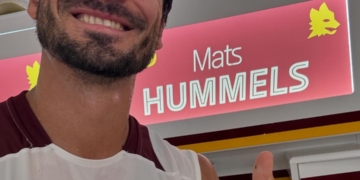 Hummels Sorridente allenamento