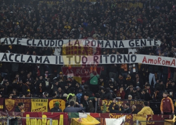 Curva Sud Striscione per Ranieri Roma-Atalanta 02122024