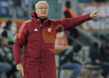 Ranieri Panchina Punta dito Roma-Lecce 07122024