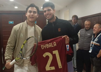 Dybala Regala la maglia ad Alcaraz 12042025
