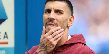 Pellegrini Pensieroso Primo mpiano