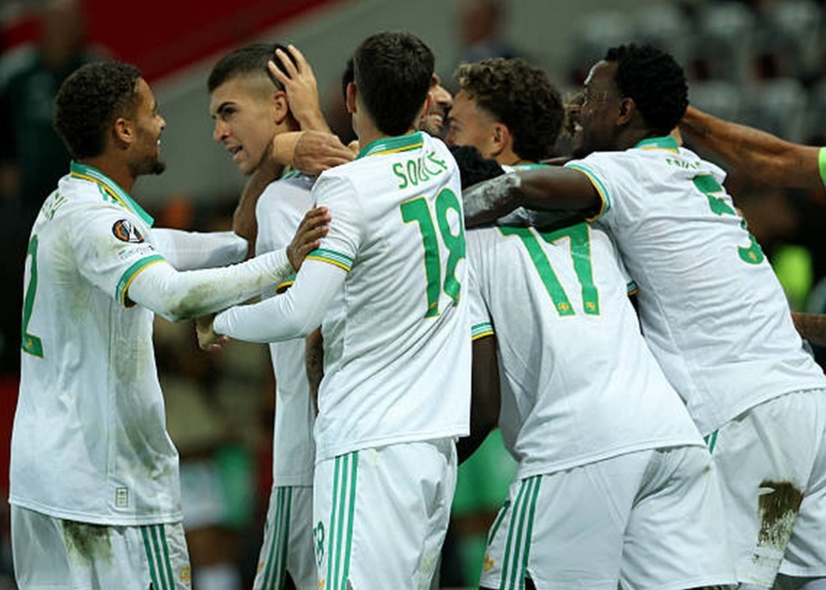 Mancini Esulta gol con compagni Nizza-Roma 24092025