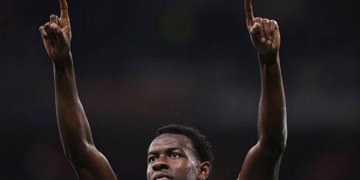 N'Dicka Esulta gol Nizza-Roma 2 24092025