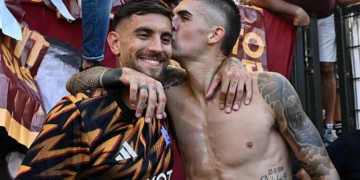 Pellegrini e Mancini Esultano sotto la sud Lazio-Roma 21092025