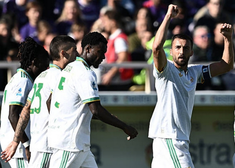 Cristante Esulta gol Fiorentina-Roma 05102025