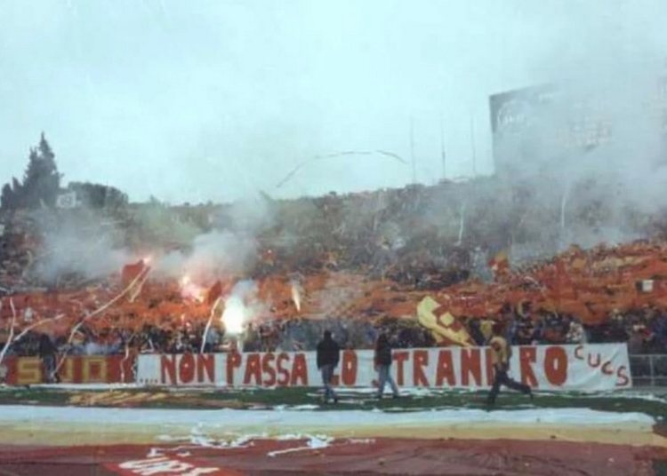 Scenografia Non passa lo straniero Roma-Colonia 08121982