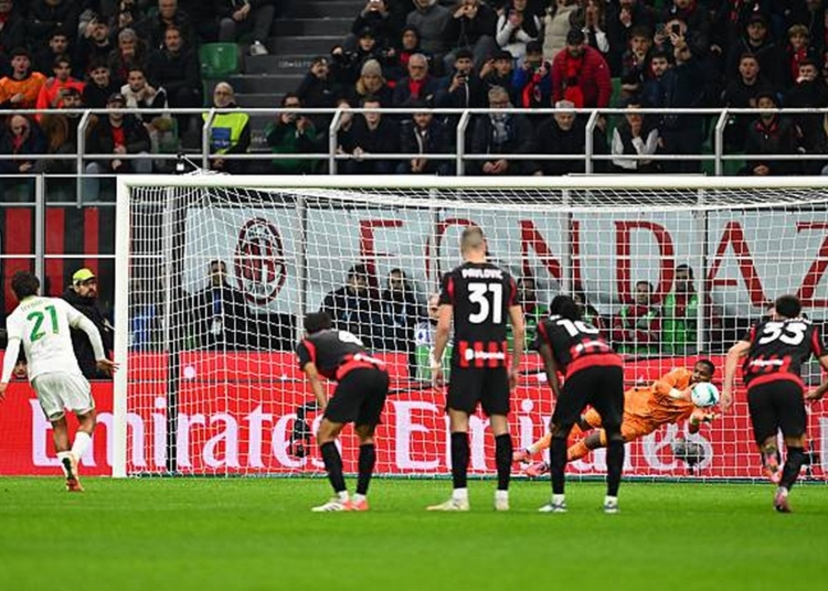 Dybala Sbaglia rigore Milan-Roma 02112025