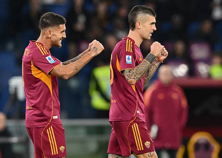 Pellegrini Esulta gol con Mancini Roma-Udinese 09112025