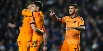 Pellegrini Esulta gol con Soulé e Dovbyk Rangers-Roma 06112025