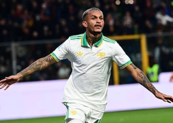 Wesley Esulta gol Cremonese-Roma 2 23112025