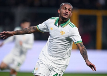 Wesley Esulta gol Cremonese-Roma 23112025