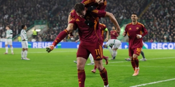 Ferguson Esulta gol Celtic-Roma 2 11122025