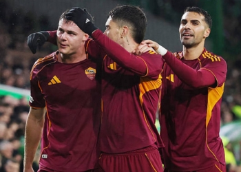 Ferguson Esulta gol Celtic-Roma 5 11122025