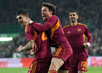Mancini Esulta gol Celtic-Roma 11122025