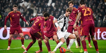 Mancini e compagni Azione Juventus-Roma 2012025