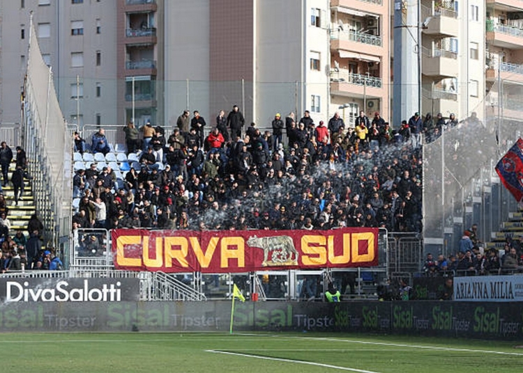 Tifosi romanisti a Cagliari 07122025