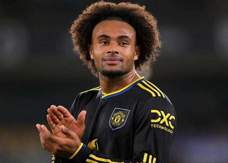 Zirkzee Primo piano Maglia nera