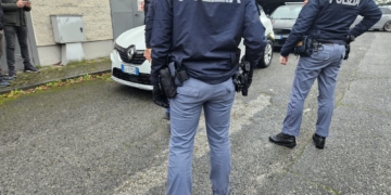 Tifosi laziali fermati polizia a Valmontone Lecce-Lazio