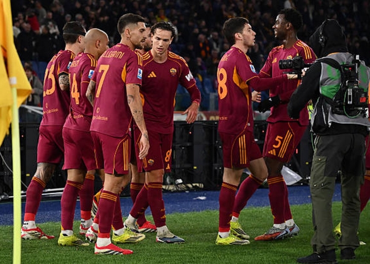 Malen Esulta gol Roma-Cagliari 4 09022026