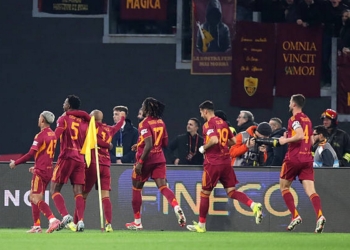 Wesley Esulta gol con compagni Roma-Juventus 01032026