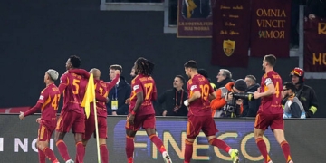 Wesley Esulta gol con compagni Roma-Juventus 01032026