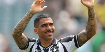 Allan Esulta gol Botafogo