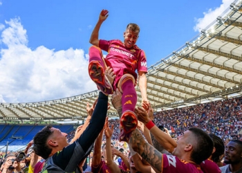 El Shaarawy Triburo sotto curva sud Roma-Lazio 17052026