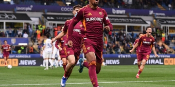 Malen Esulta gol rigore Parma-Roma 10052026