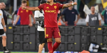Malen Esulta gol Roma-Fiorentina 3 24082026