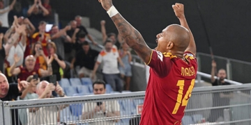 Malen Esulta gol Roma-Fiorentina 4 24082026