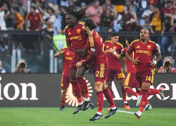 Koné Esulta gol con compagni Roma-Inter 19092026