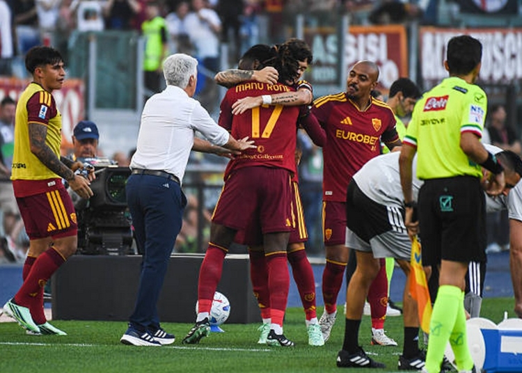 Koné Esulta gol con compagni Roma-Inter 2 19092026