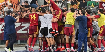 Soulé Essulta gol sotto la curva sud Roma-Atalanta 05092026