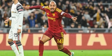 Malen Esulta gol Roma-Cagliari 2 27102026