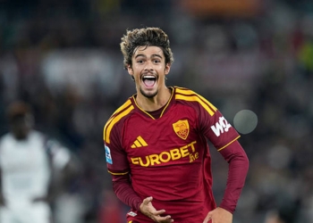 Mora Esulta gol Roma-Cagliari 3 27102026