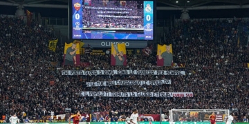 Mourinho Tributo curva sud striscione Roma-Real Madrid 2 14102026
